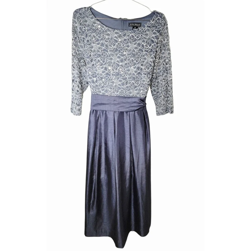 Jessica Howard Women's 18W Gray Lace Bodice Midi Dress Pleated Skirt 3/4 Sleeve - Picture 2 of 6